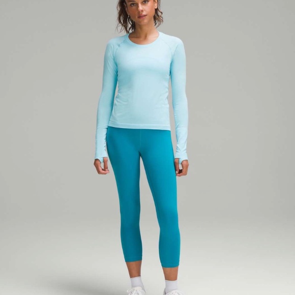 Lululemon Wunder Train High-Rise Crop 23" Hawaiian Blue Size 6 - Picture 4 of 7